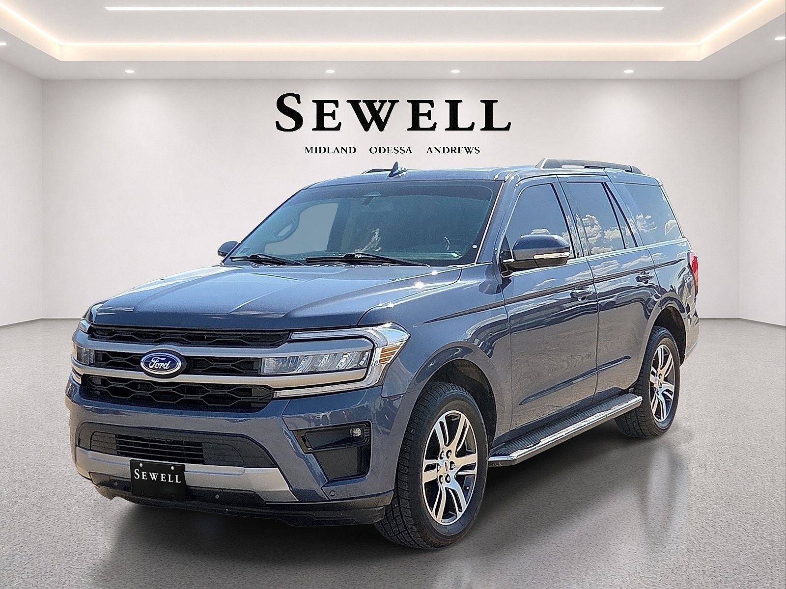 2023 Ford Expedition XLT