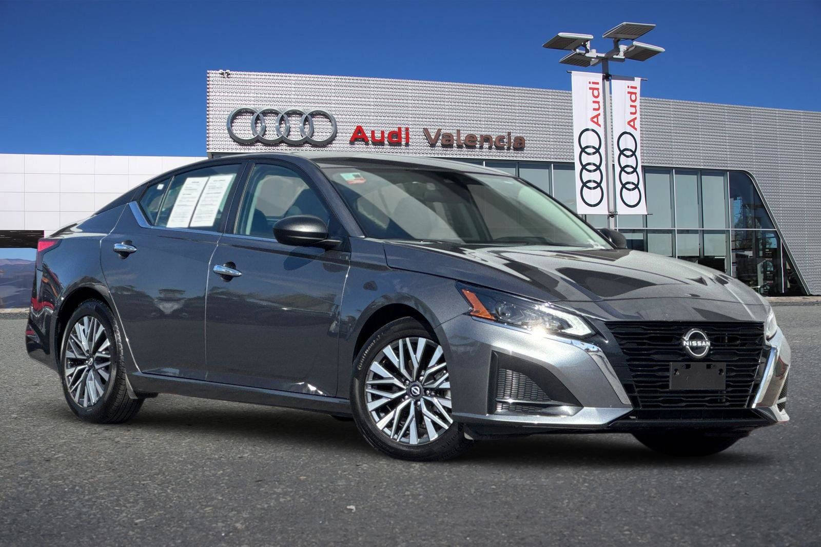 2025 Nissan Altima 2.5 SV FWD