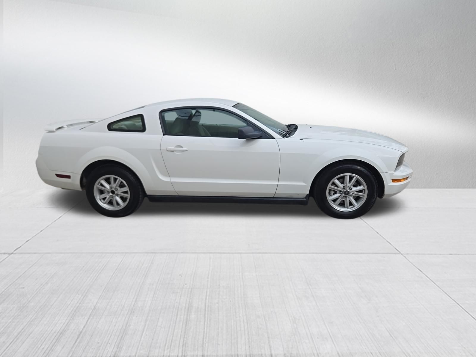 Used Car 2006 Ford Mustang  V6 For Sale Under $10,000 In Austin, Texas