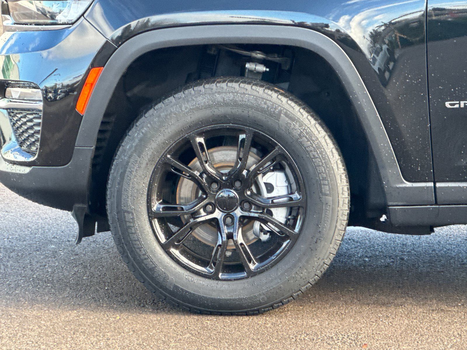 used 2023 Jeep Grand Cherokee car, priced at $25,998