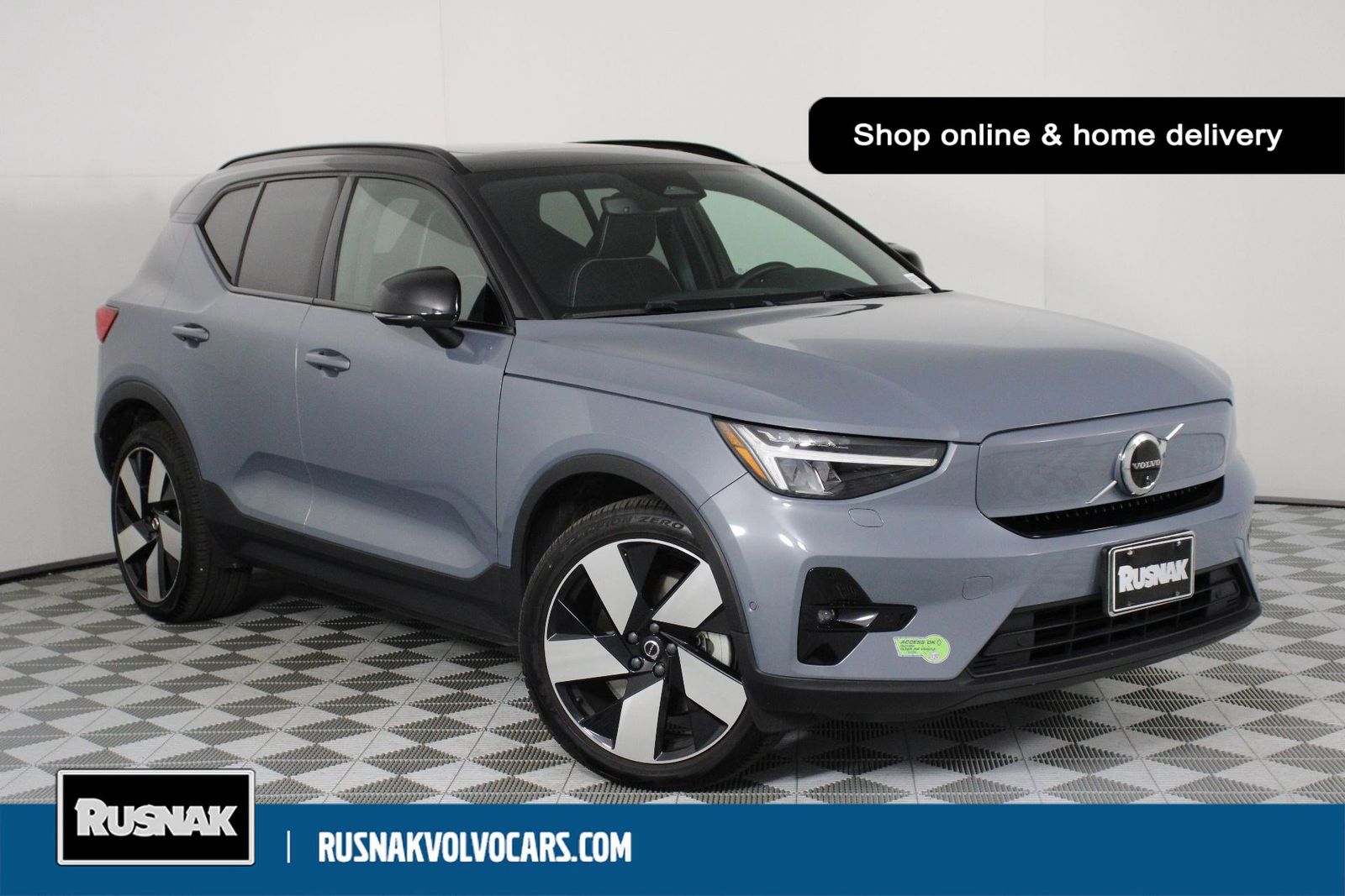 Thunder Gray Metallic 2023 Volvo XC40 Recharge Twin Ultimate eAWD SUV / Crossover All-Wheel Drive 1-Speed Automatic