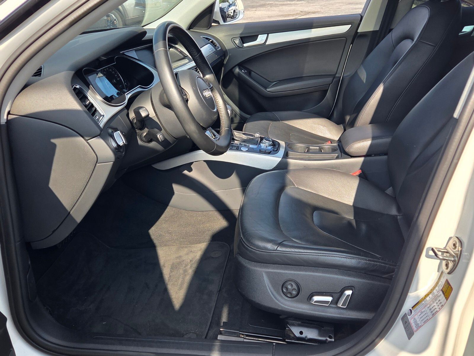 Used 2016  Audi 2.0T Premium image 5
