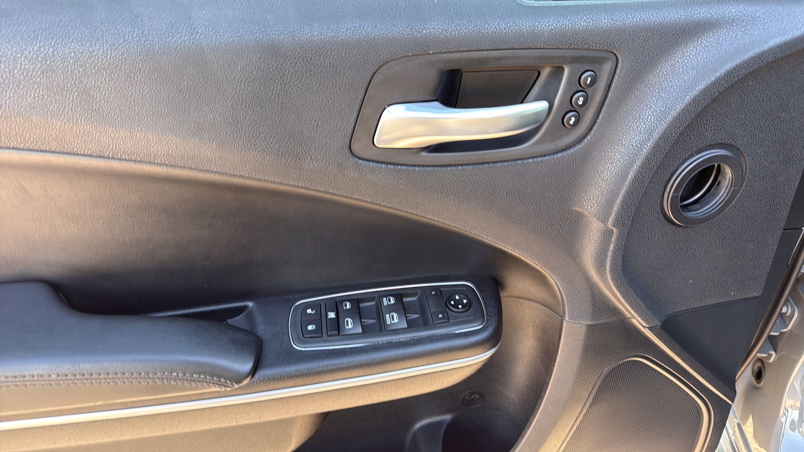 Used Car 2019 Dodge Charger  Sxt For Sale Under $15,000 In Austin, Texas
