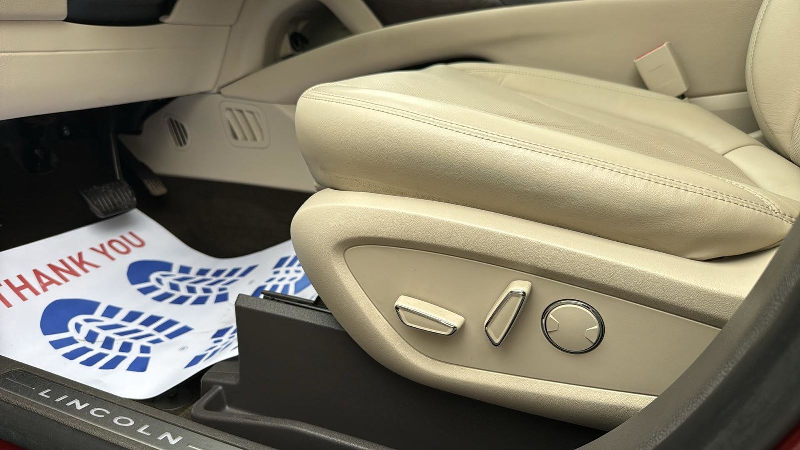 Used Car 2020 Lincoln Nautilus  Reserve For Sale Under $30,000 In Austin, Texas