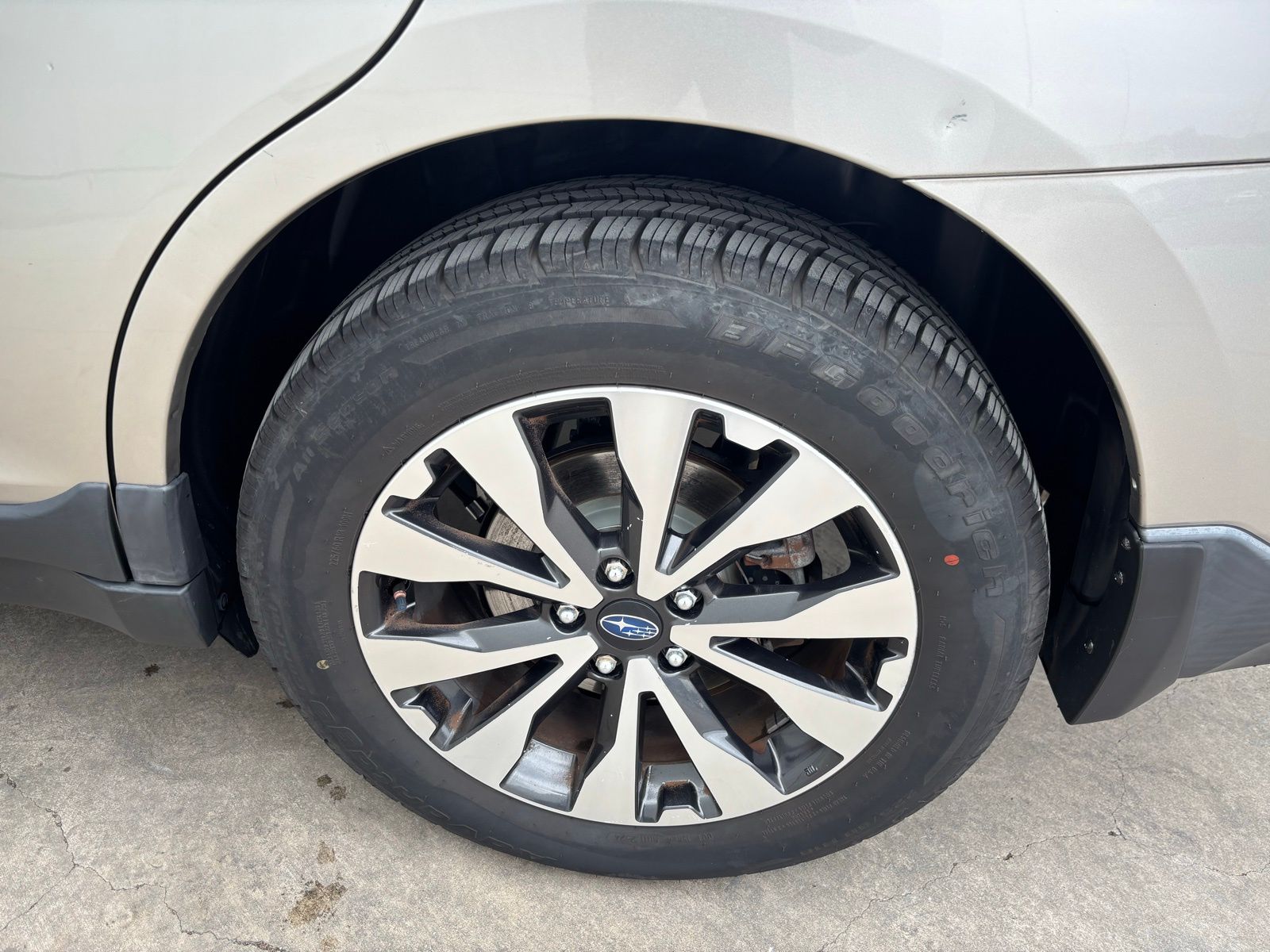 Used Car 2015 Subaru Outback  2.5i For Sale Under $12,000 In Austin, Texas