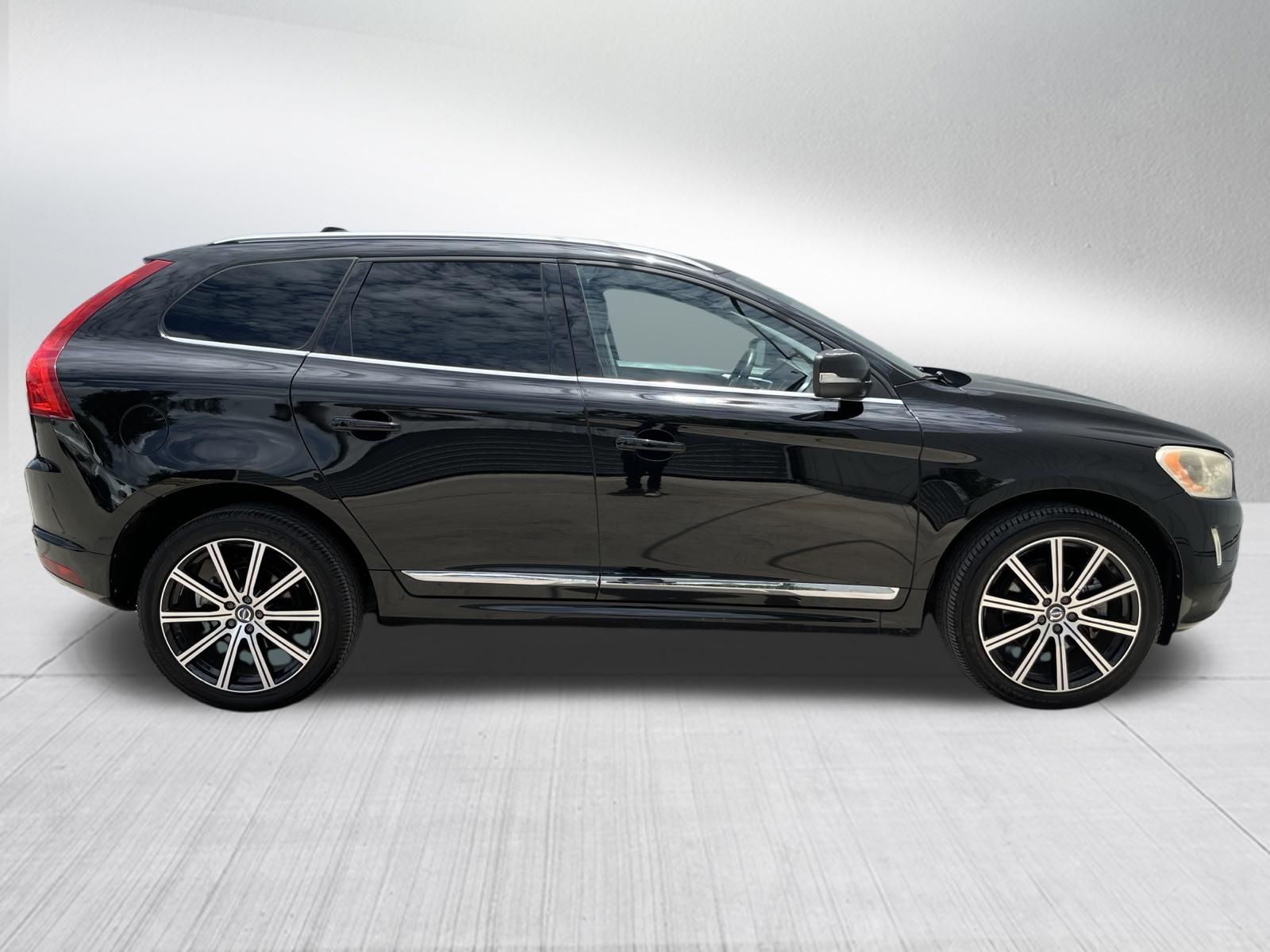 Used Car 2016 Volvo Xc60  T5 Drive-e Premier For Sale Under $12,000 In Austin, Texas