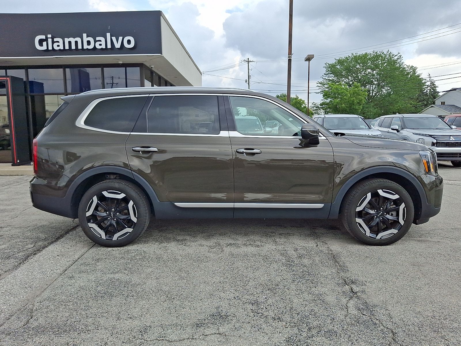 Used 2024 Kia Telluride SUV