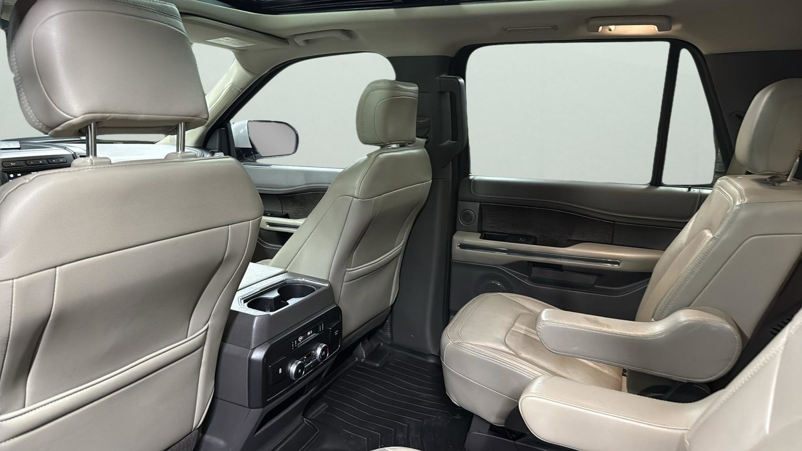 Used Car 2018 Ford Expedition  Limited For Sale Under $20,000 In Austin, Texas