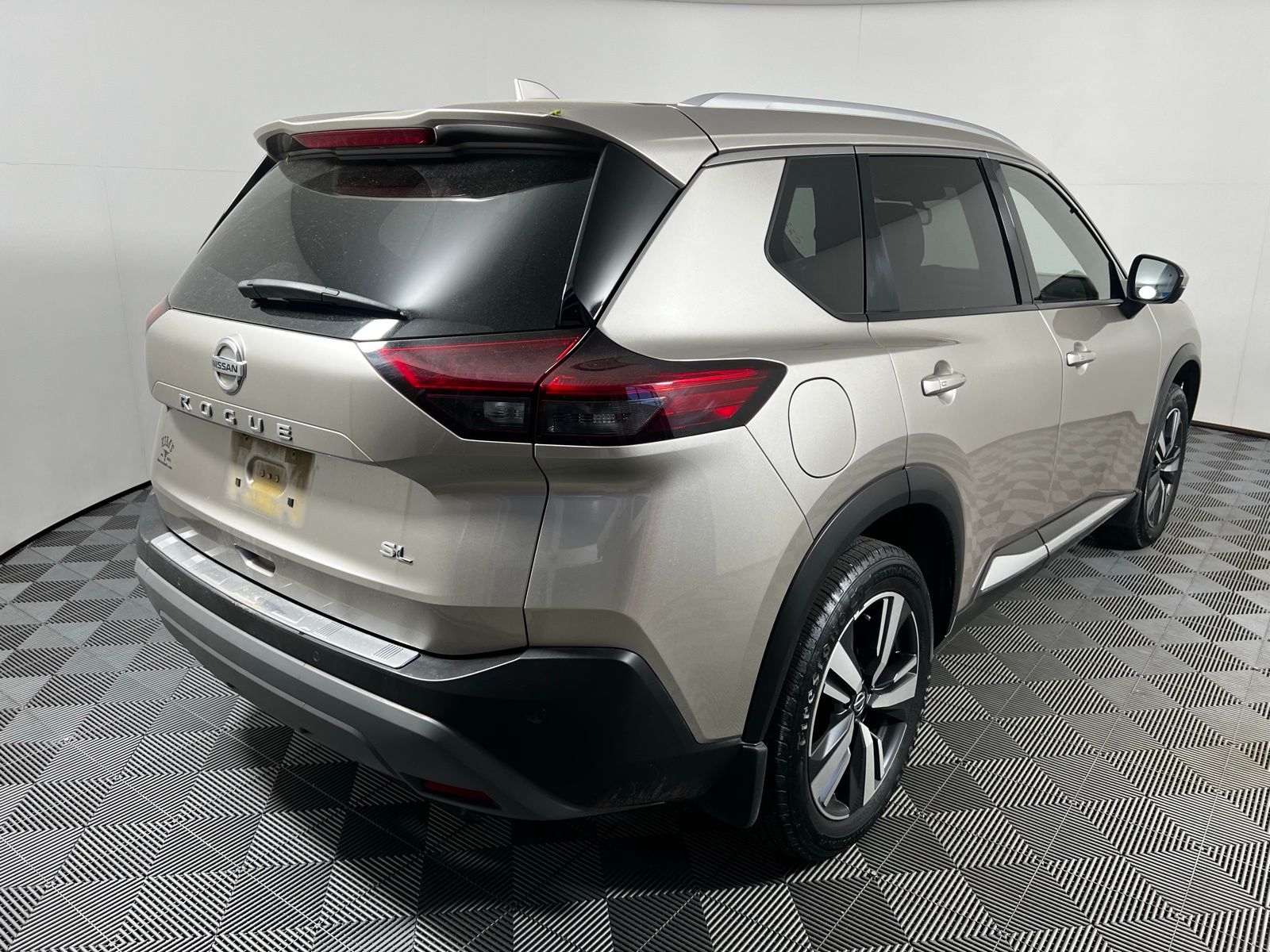 Thumbnail: 2021 Nissan Rogue - 5