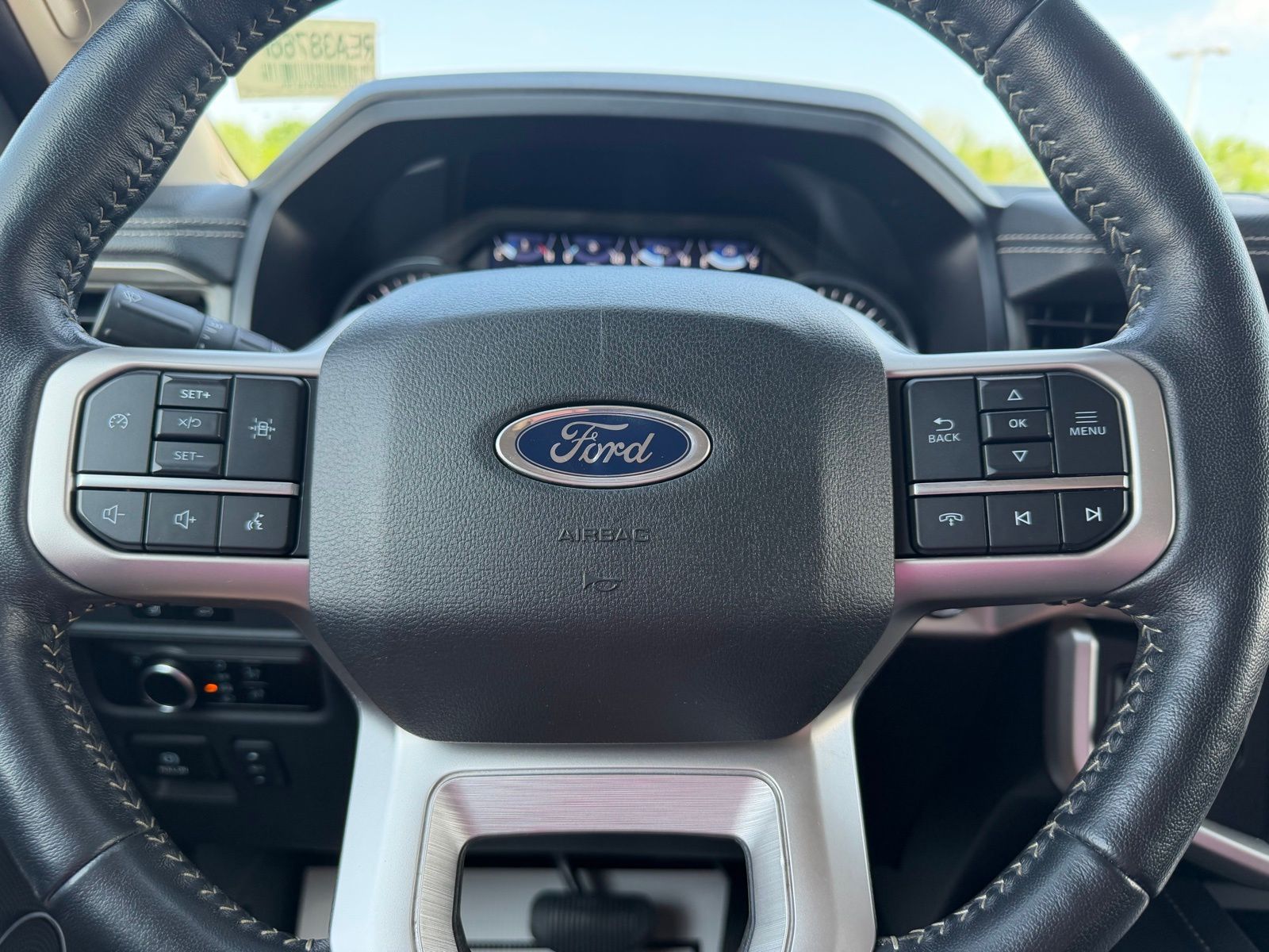 2024 Ford Expedition image 21