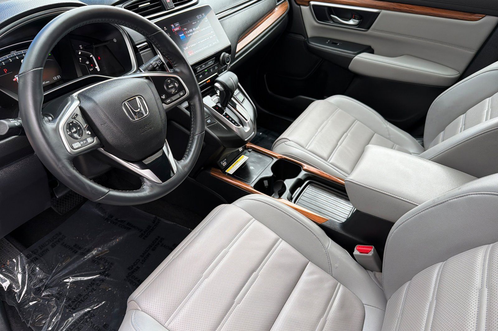 View vehicle photo 7