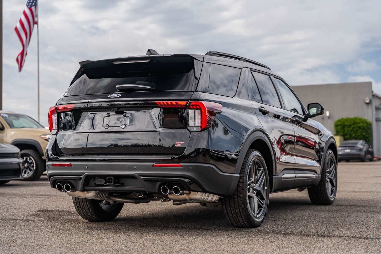 Used 2026 Ford Explorer SUV