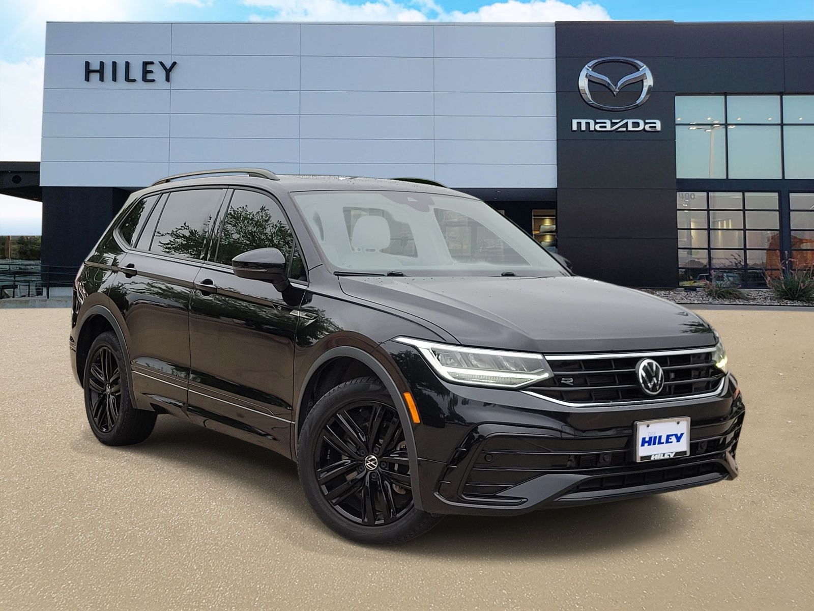 used 2022 Volkswagen Tiguan car, priced at $21,000