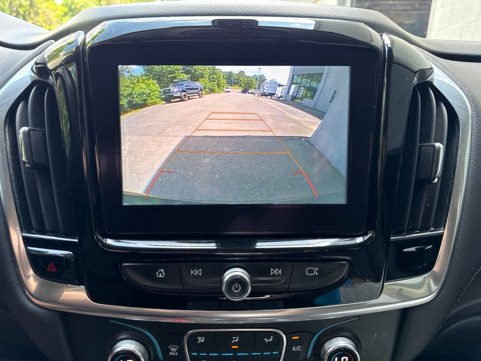 Used 2019 Graphite Metallic Chevrolet LT image 20