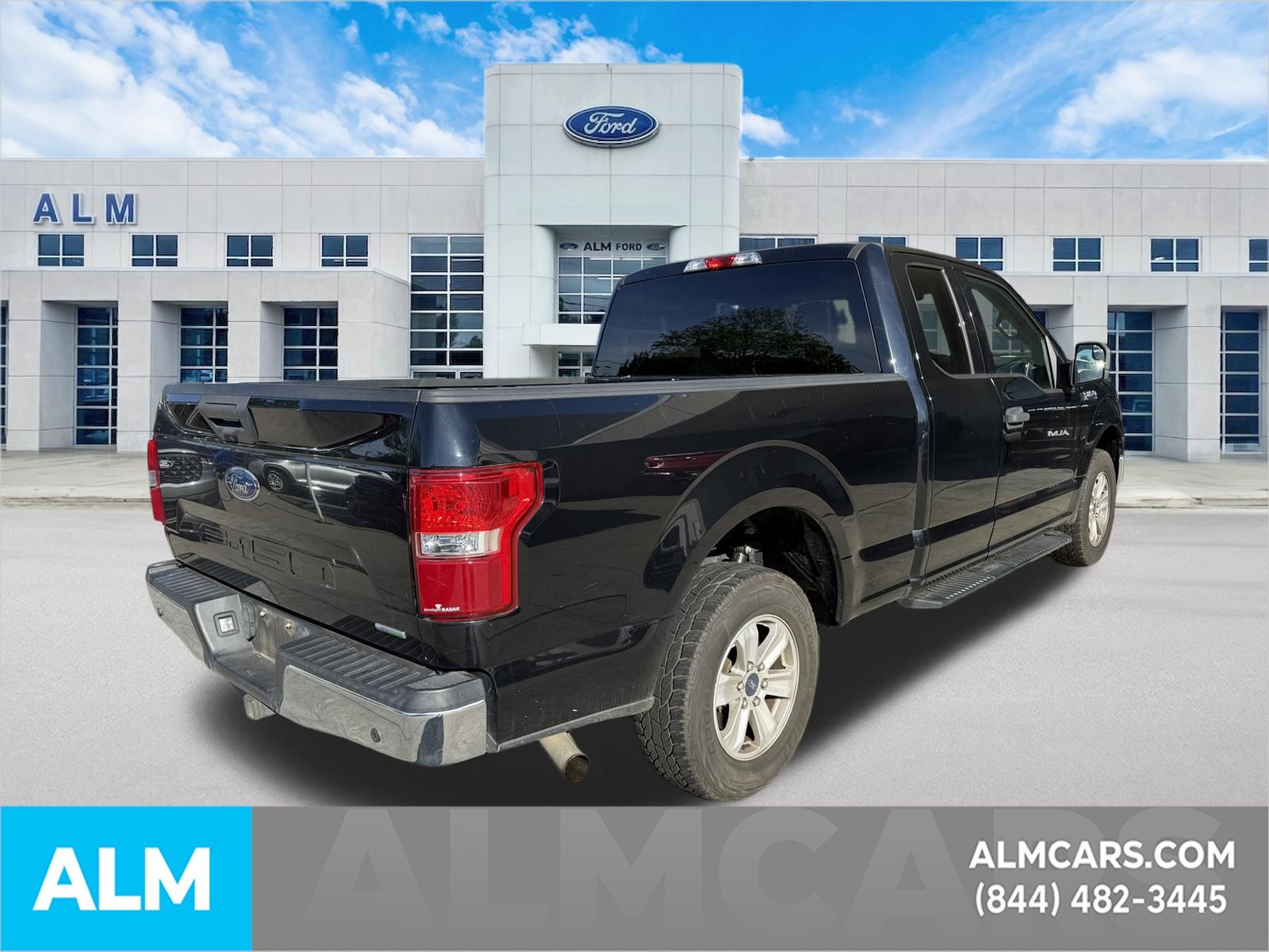 Used 2018 Black Ford XLT image 5
