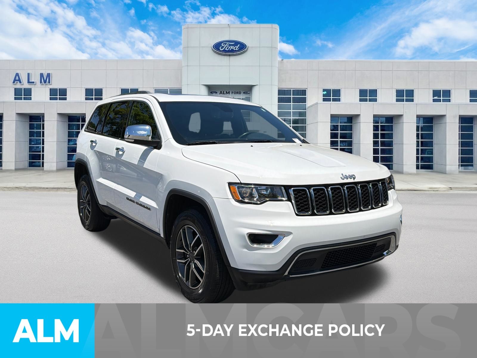 Certified Used 2020 Bright White Clearcoat Jeep Limited image 3