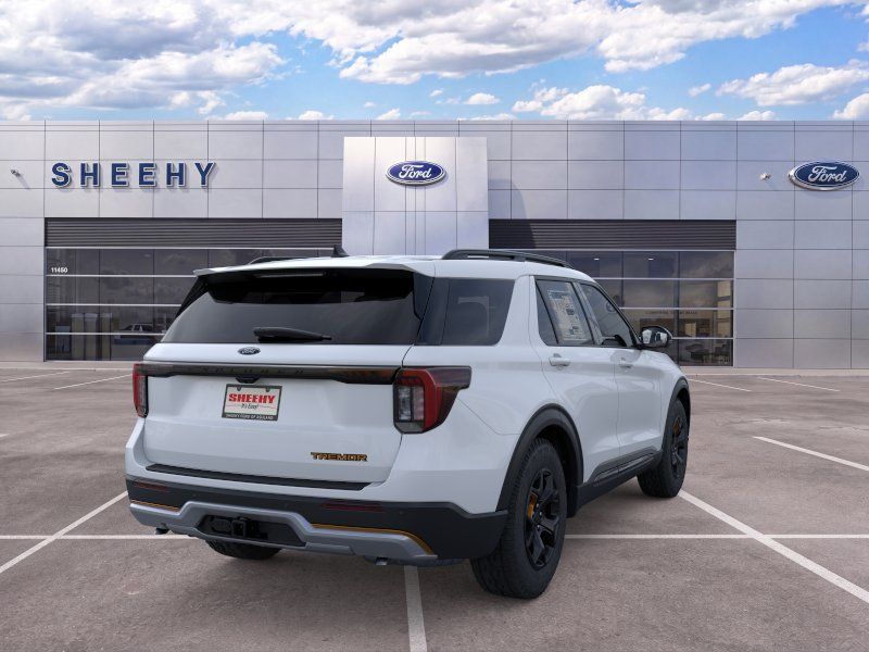 New 2026 Space White Metallic Ford Tremor image 8