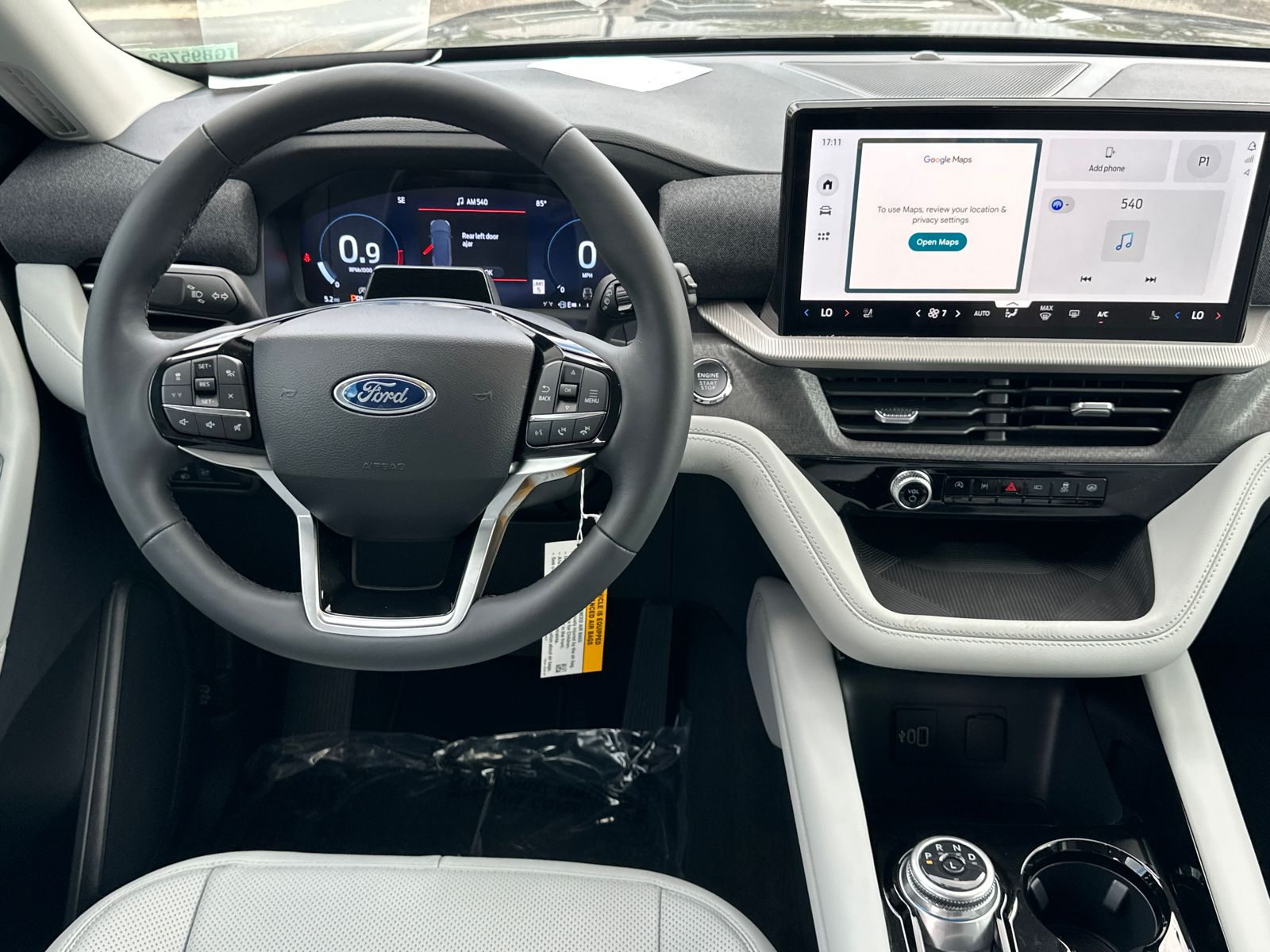 New 2026 Carbonized Gray Metallic Ford Platinum™ image 24