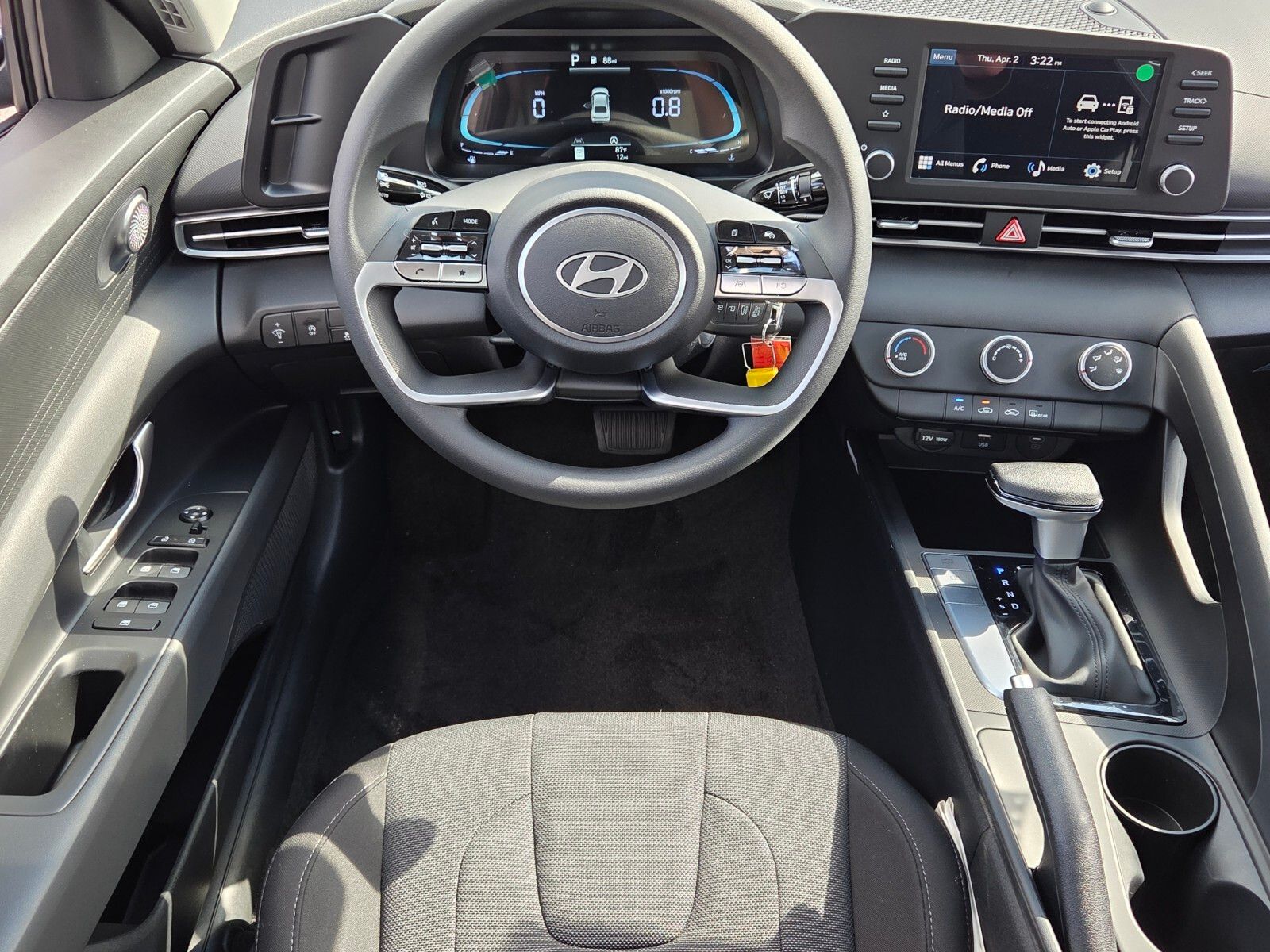 View vehicle photo 7