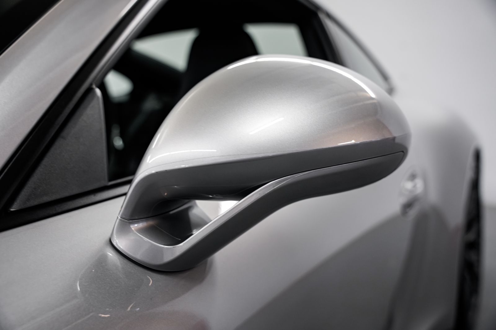 2015 Porsche 911 Carrera GTS — photo 34