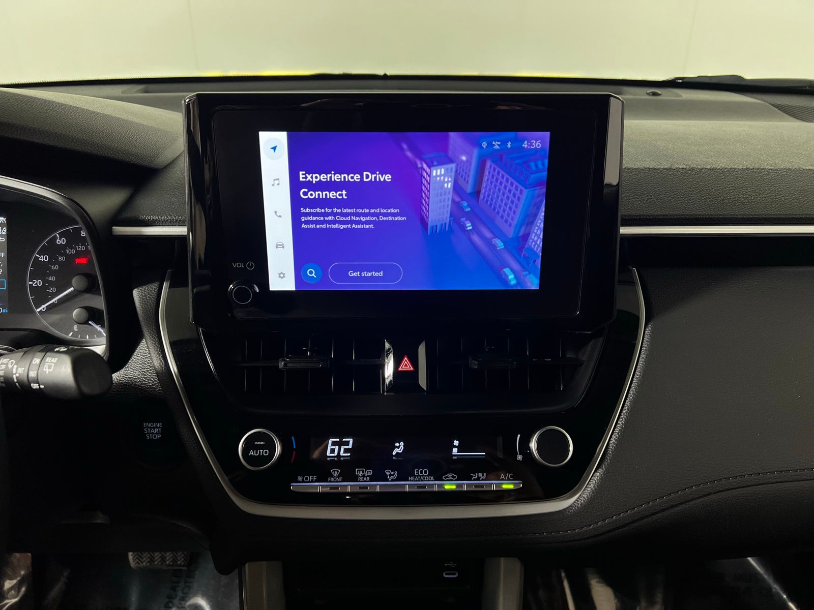 Thumbnail: 2025 Toyota Corolla Cross - 17