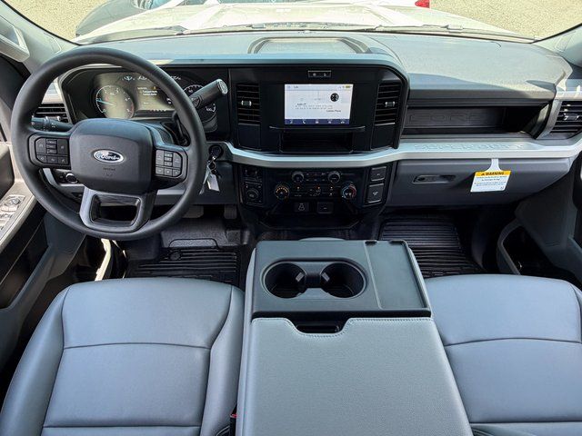 New 2026 Oxford White Ford XL image 15