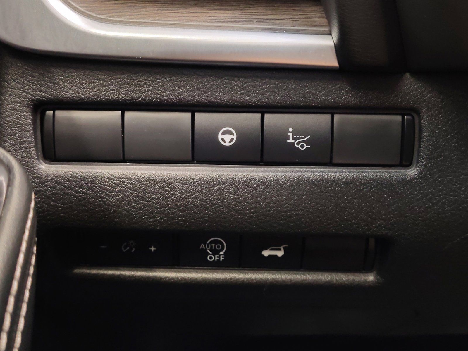 Used Car 2024 Nissan Rogue  Platinum For Sale Under $35,000 In San Antonio, Texas