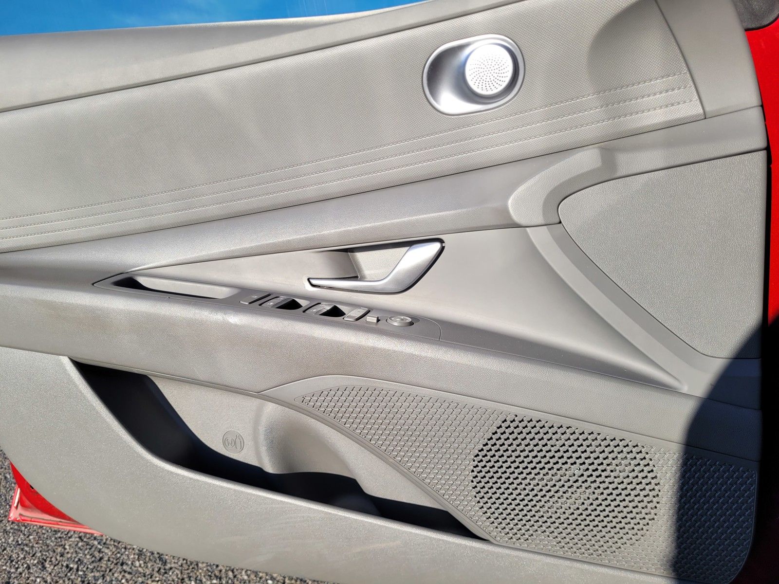 2024 Hyundai Elantra SEL - Photo 21
