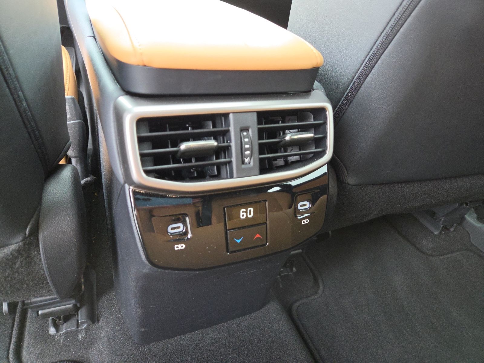 Used 2026 Green Lexus 350 Premium image 19