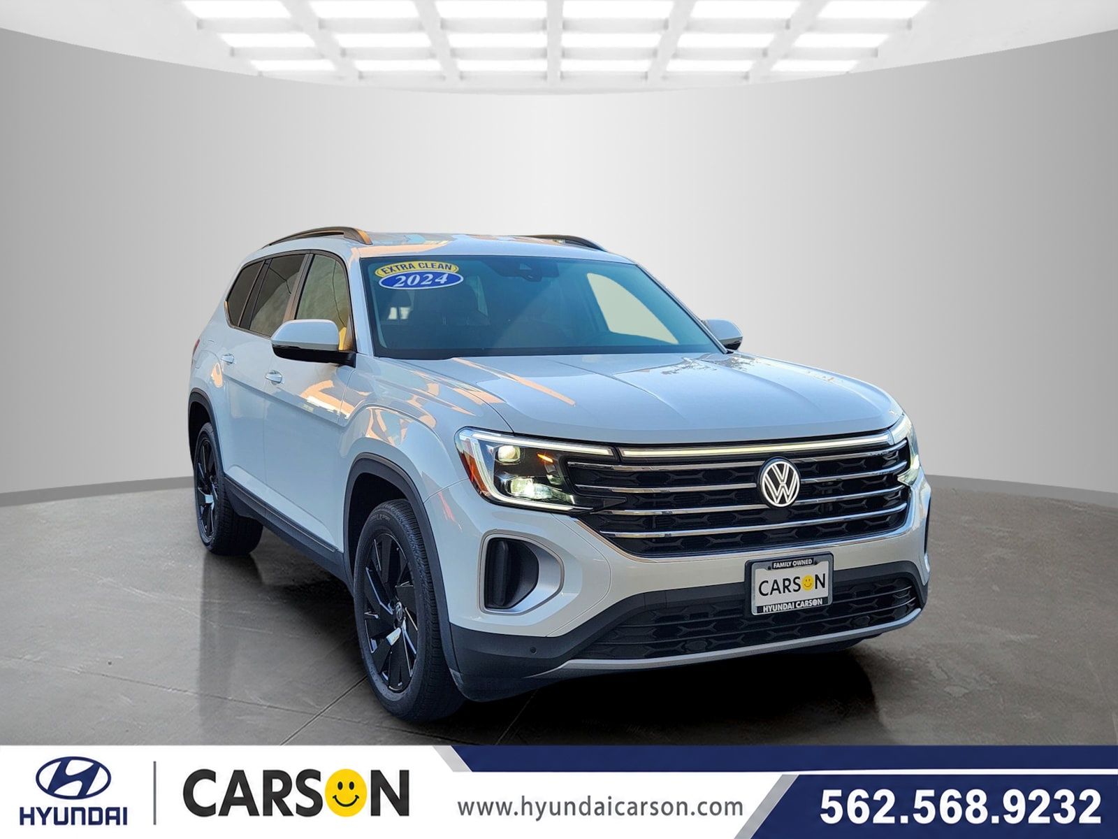 Opal White Pearl 2024 Volkswagen Atlas SUV / Crossover Front-Wheel Drive 8-Speed Automatic