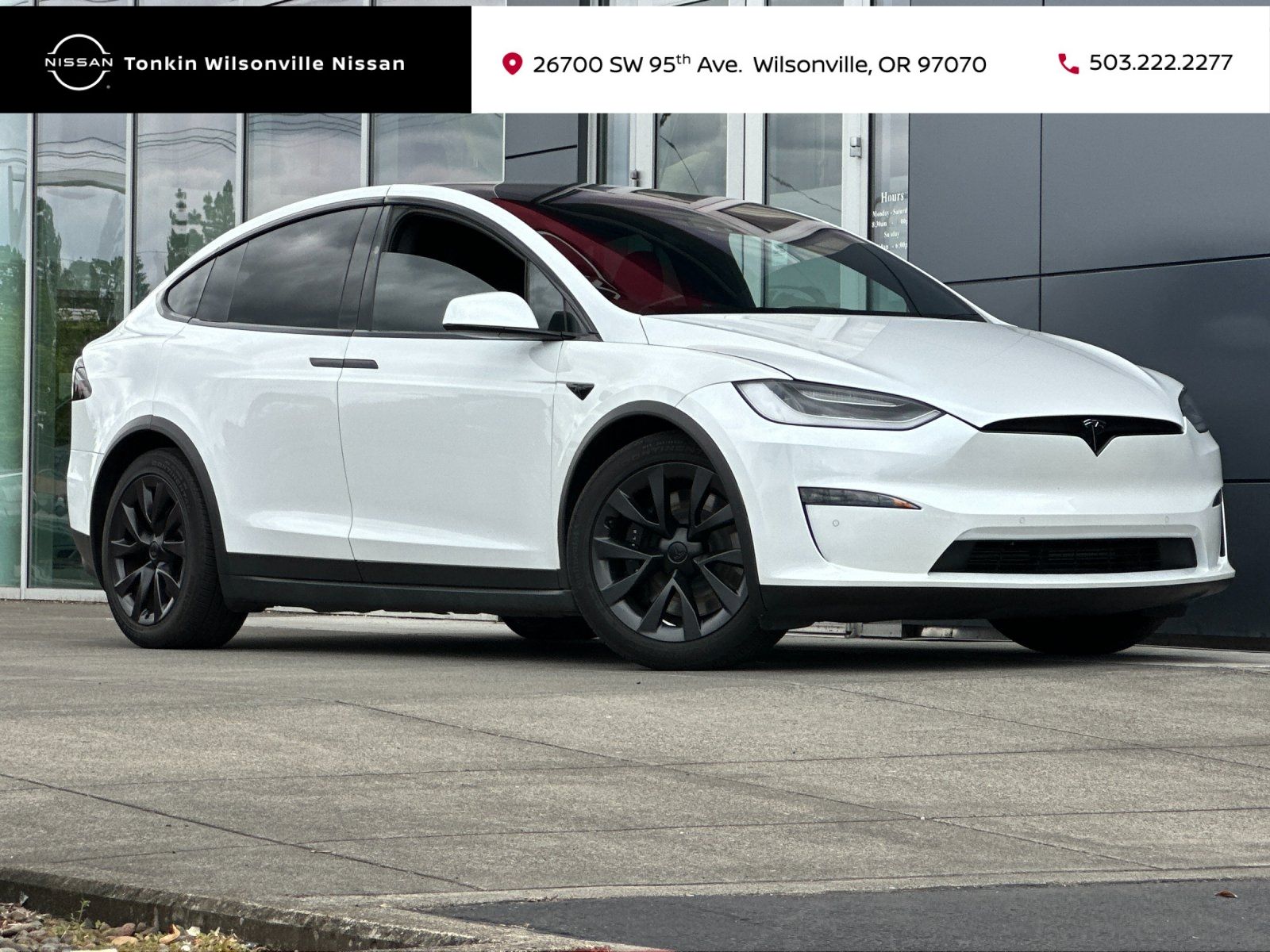 2022 Tesla Model X Plaid's photo