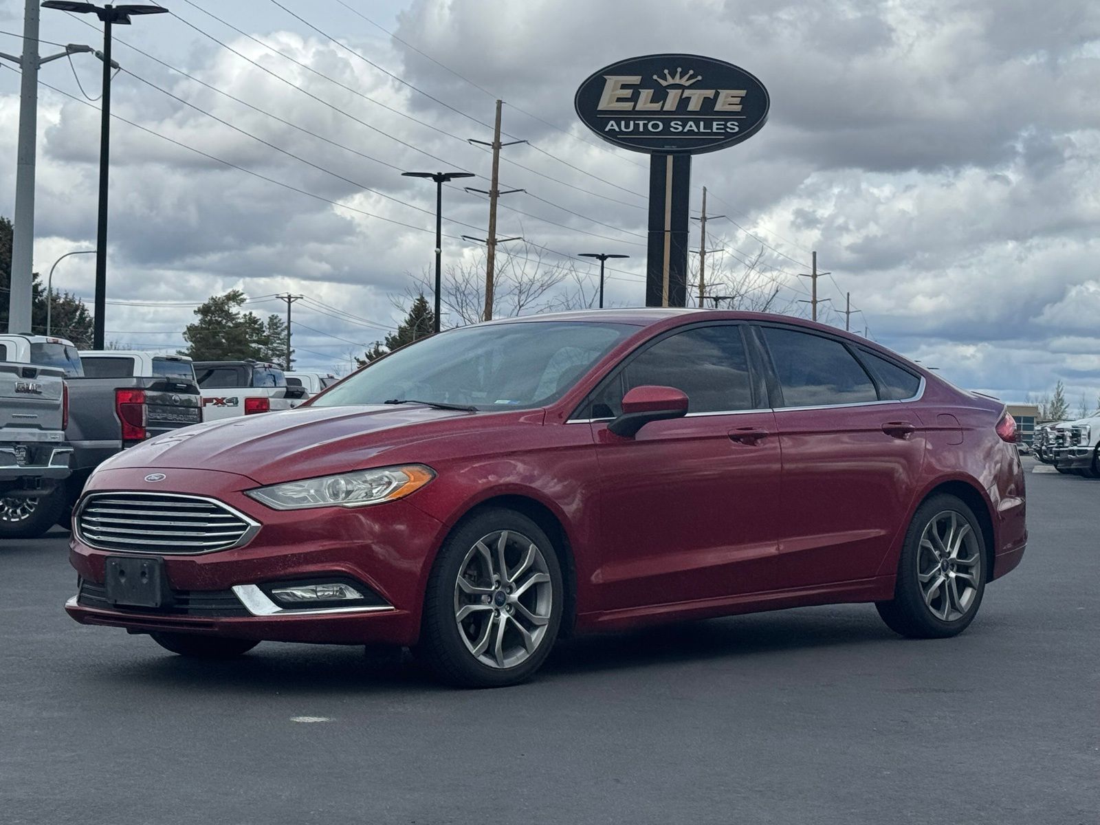 Ruby Red Metallic 2017 Ford Fusion SE Sedan Front-Wheel Drive 6-Speed Automatic