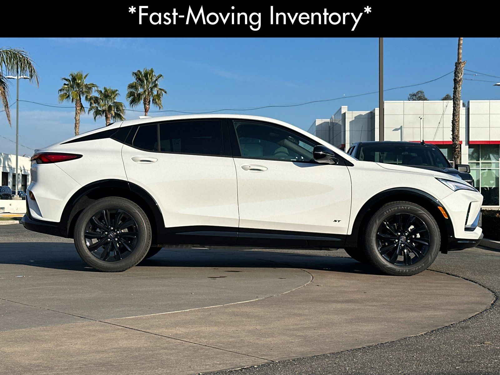 View vehicle photo 3