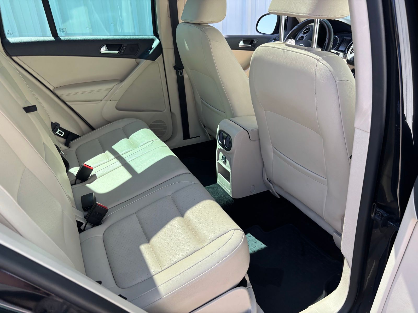 Used Car 2012 Volkswagen Tiguan  For Sale Under $10,000 In Austin, Texas