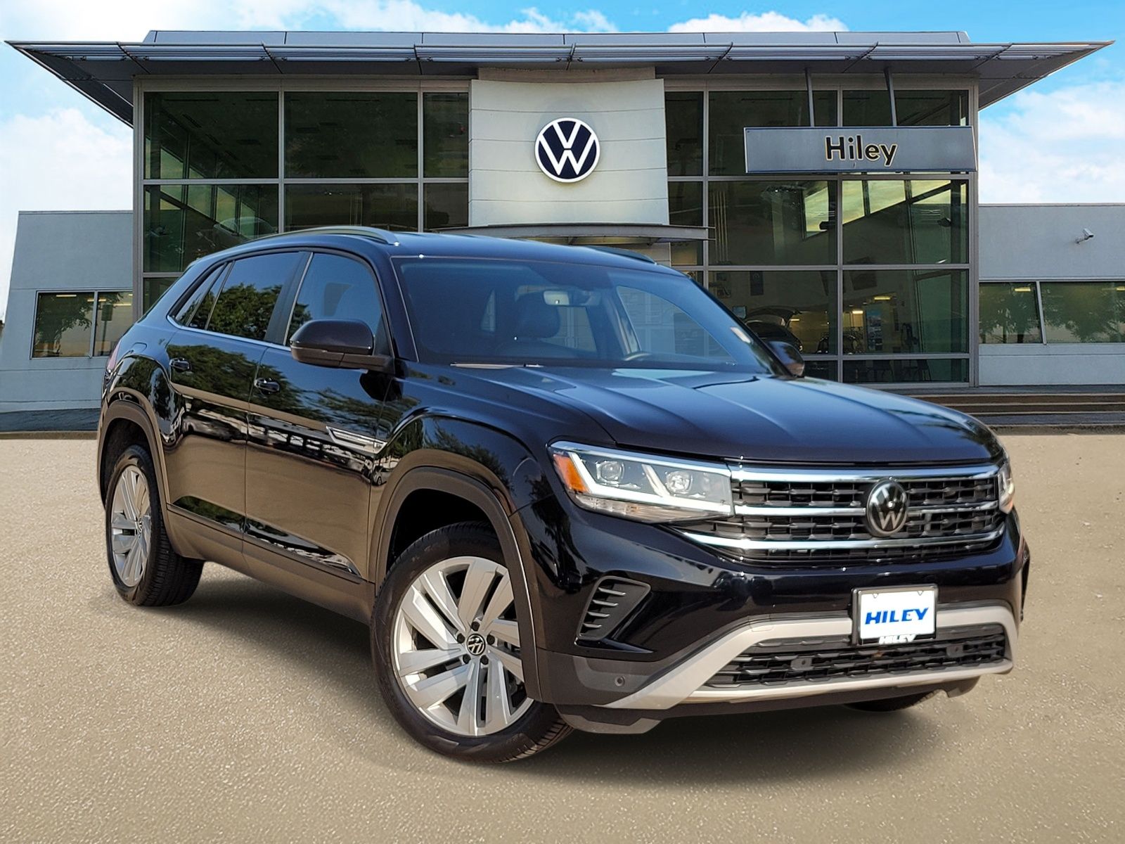 used 2023 Volkswagen Atlas Cross Sport car, priced at $28,000