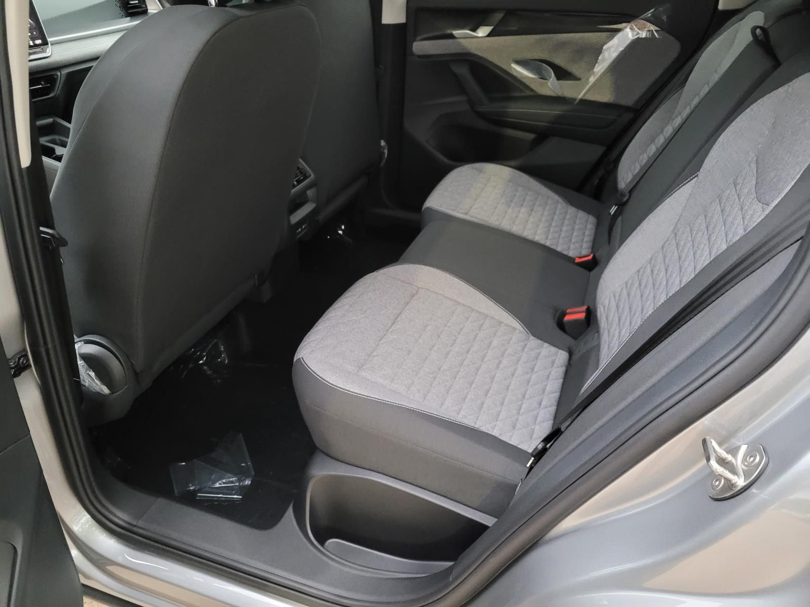 new 2026 Volkswagen Tiguan car, priced at $30,842