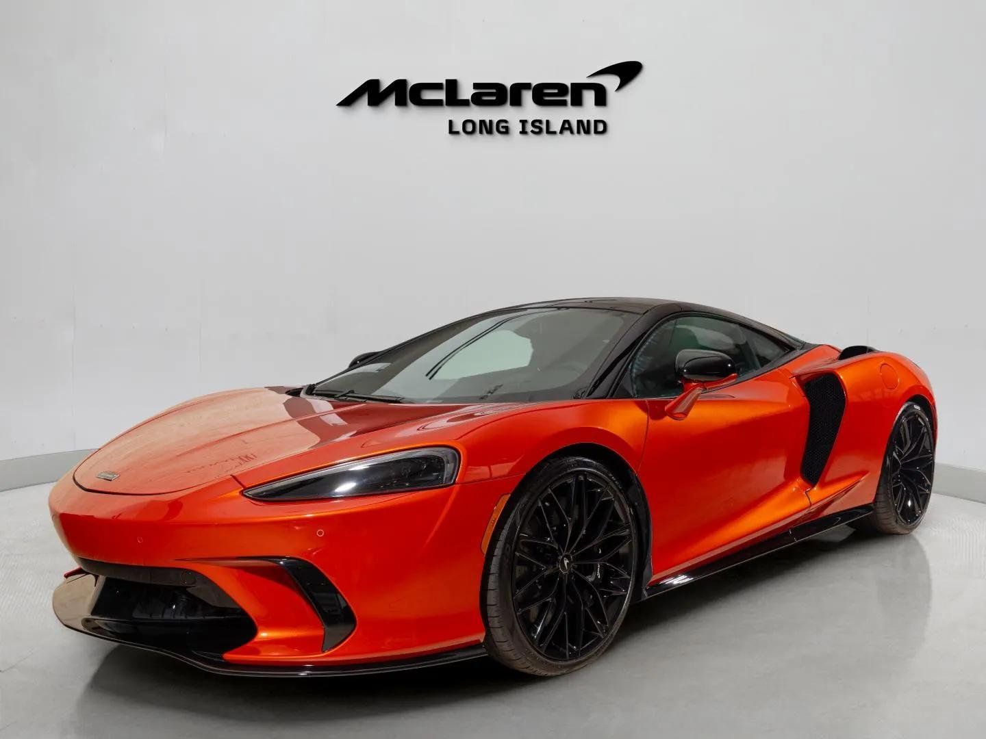2026 McLaren GTS Base
