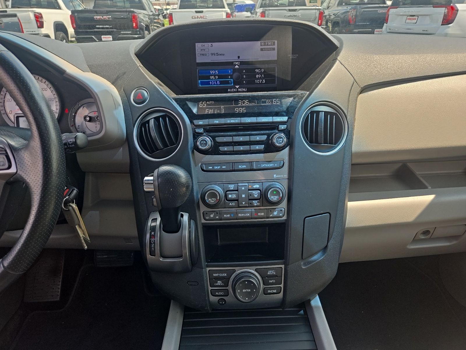 Used 2013  Honda EX-L image 21