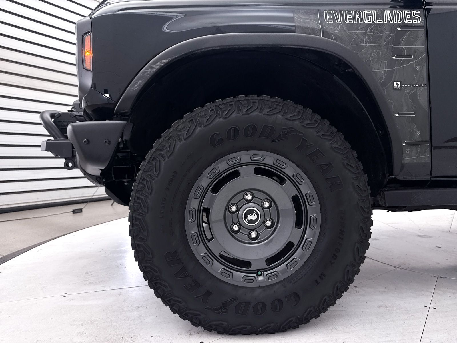 Shadow Black 2024 Ford Bronco SUV / Crossover Four-Wheel Drive Automatic