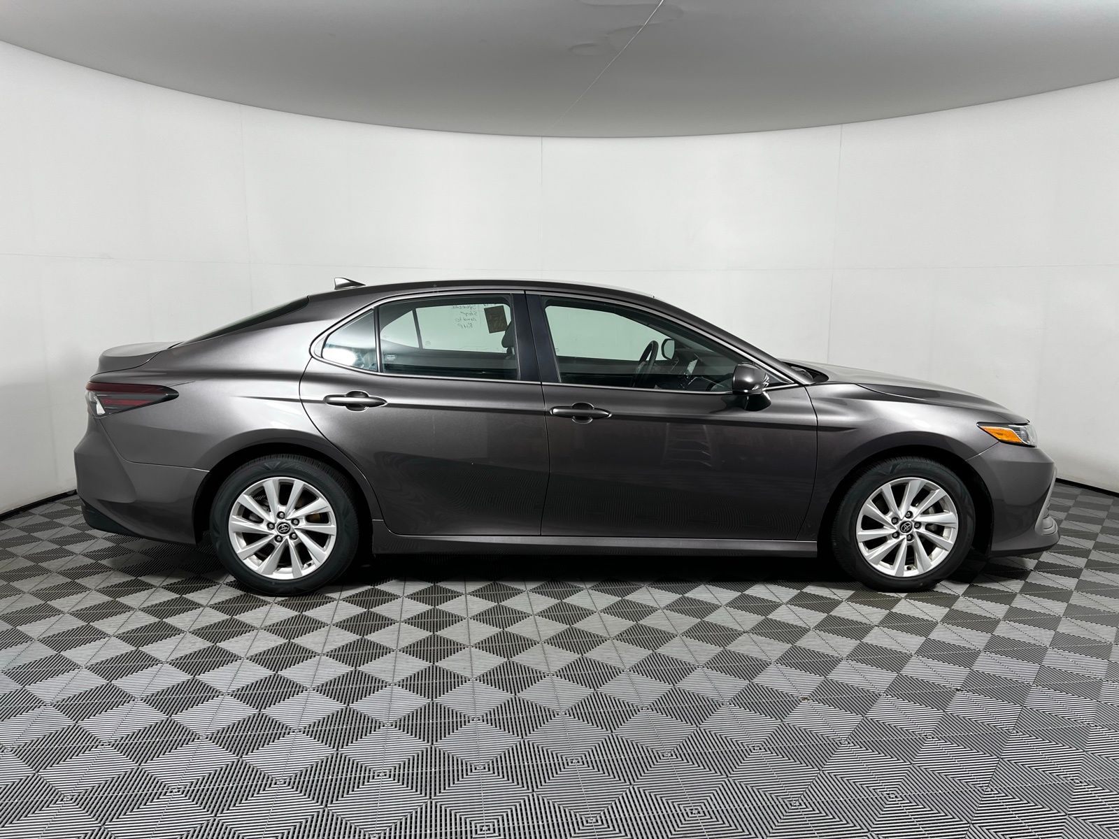 Thumbnail: 2023 Toyota Camry - 4