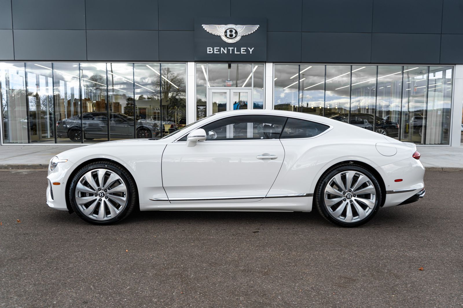 2026 Bentley Continental GT photo 4