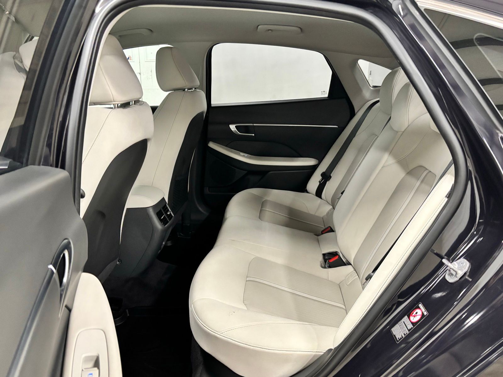 Used 2023 Blue Hyundai Blue image 19