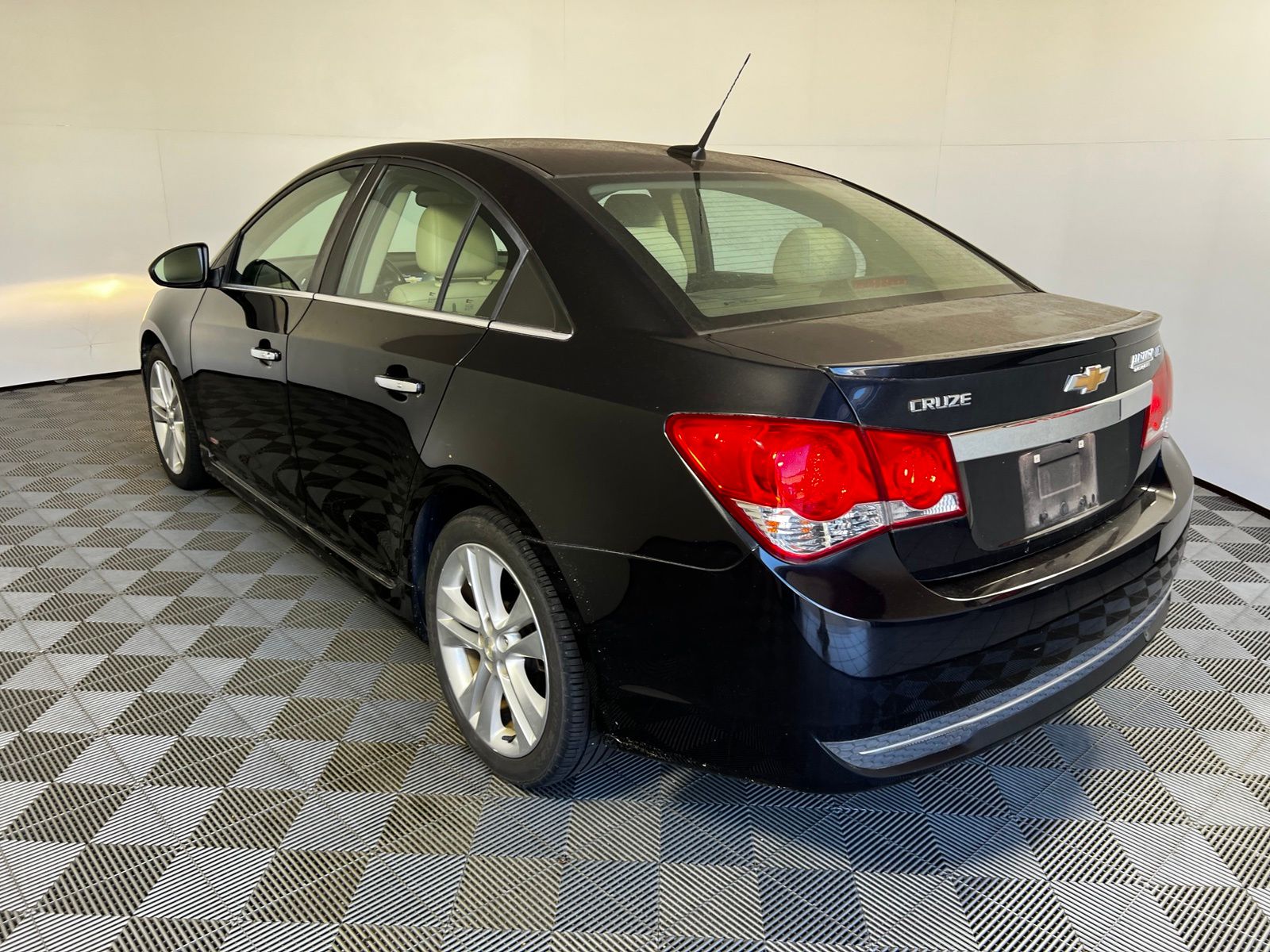 Thumbnail: 2014 Chevrolet Cruze - 7