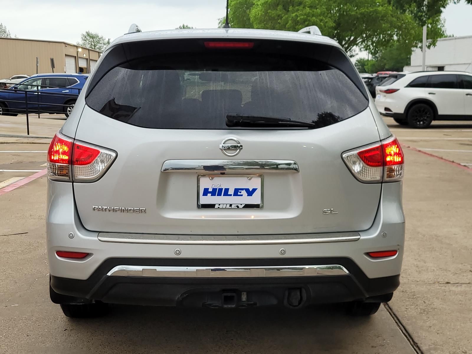 used 2015 Nissan Pathfinder car, priced at $11,500