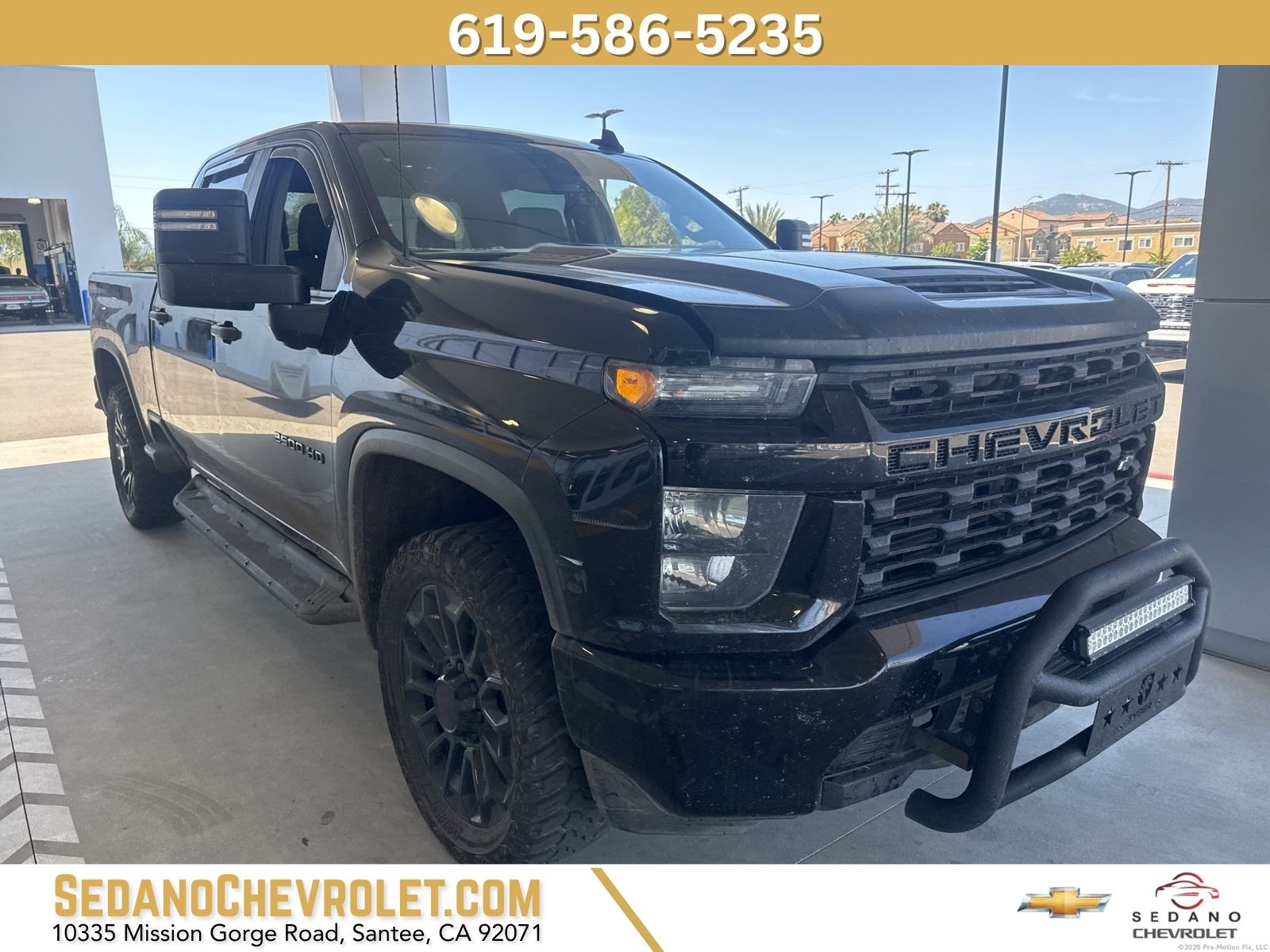 Black 2021 Chevrolet Silverado 2500HD Custom Crew Cab 4WD Pickup Truck Four-Wheel Drive 6-Speed Automatic