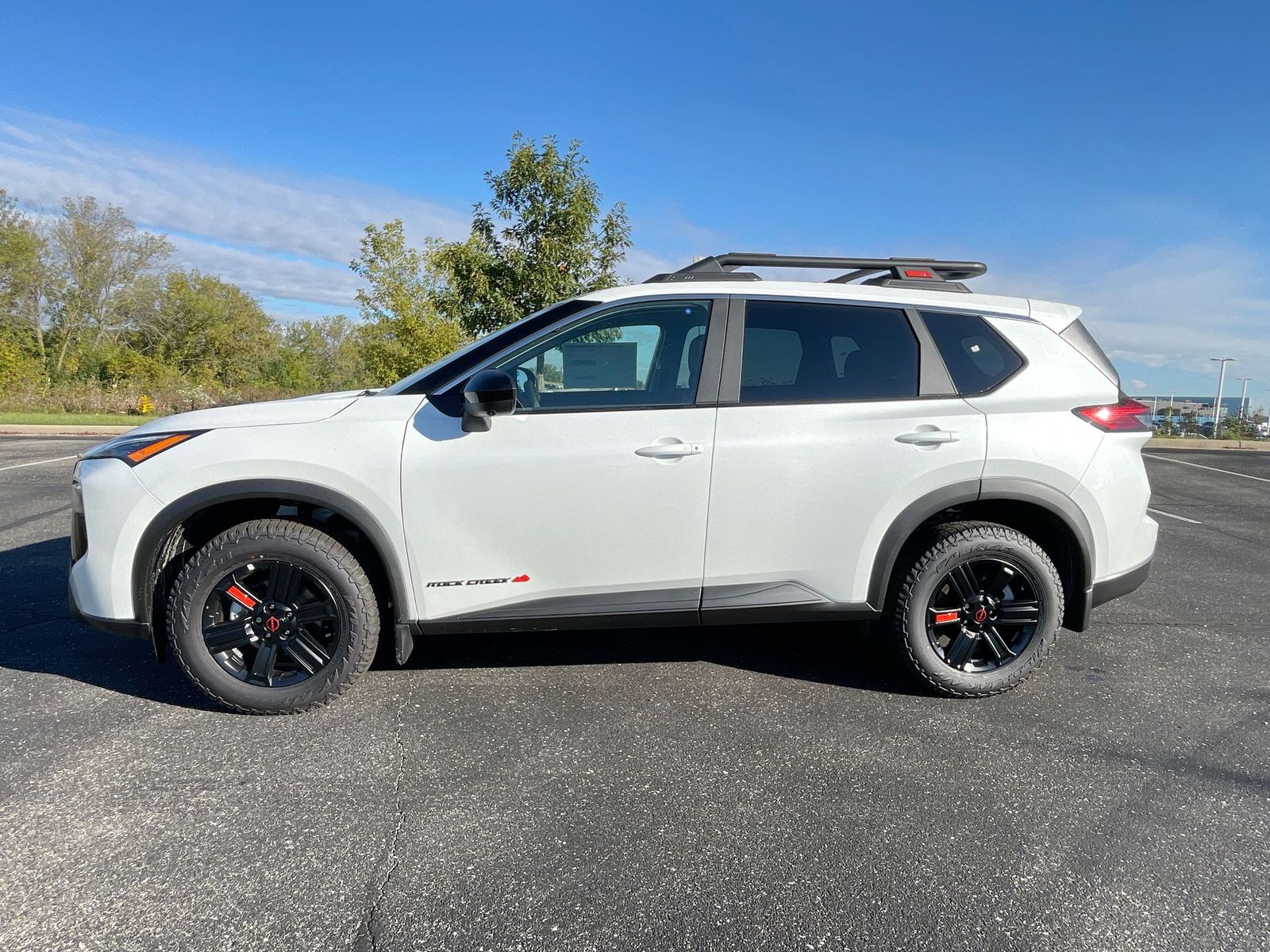 2025 Nissan Rogue SV 30