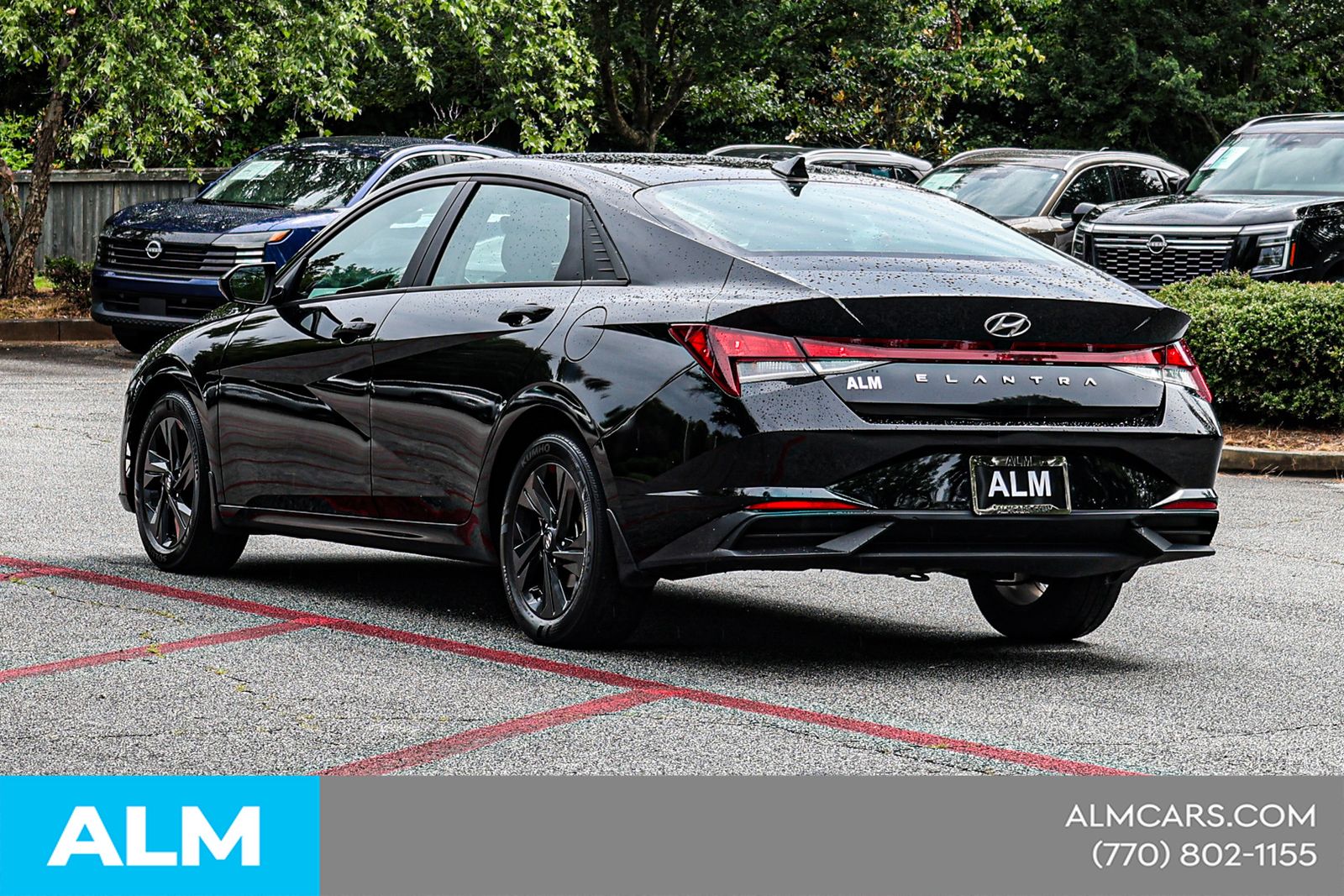 Used 2023 Black Hyundai SEL image 9