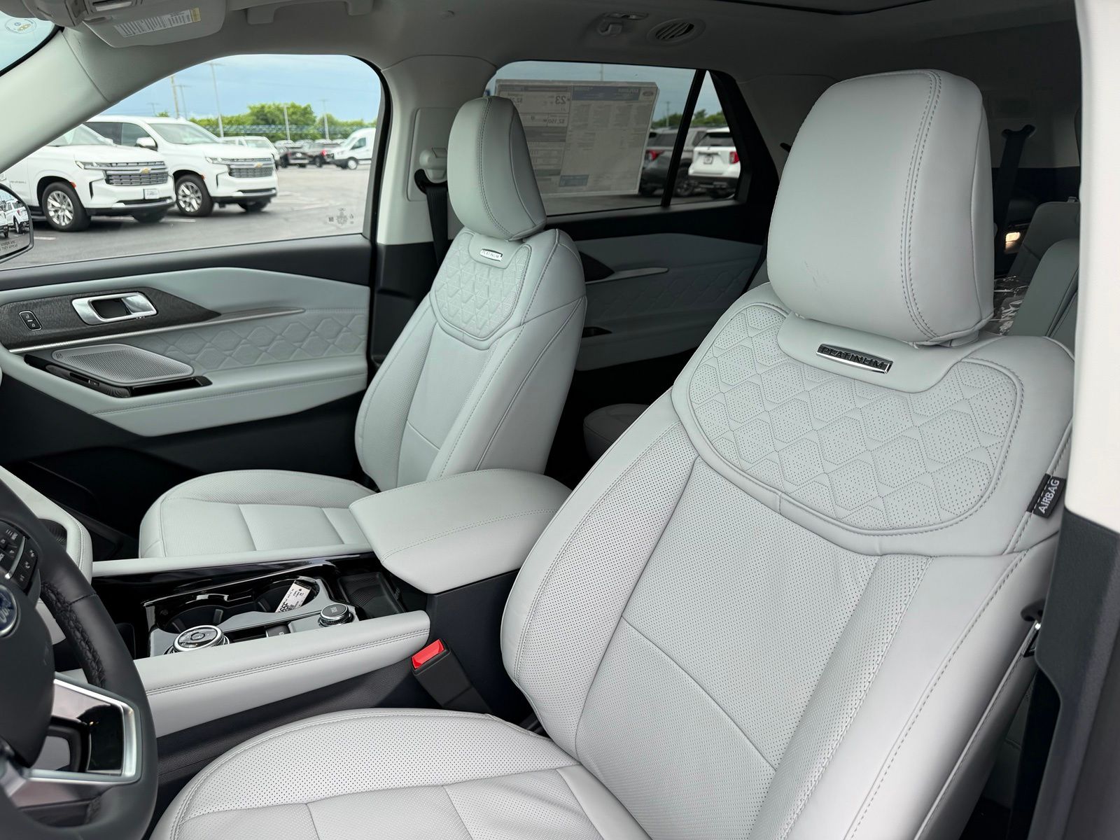 2026 Ford Explorer image 13