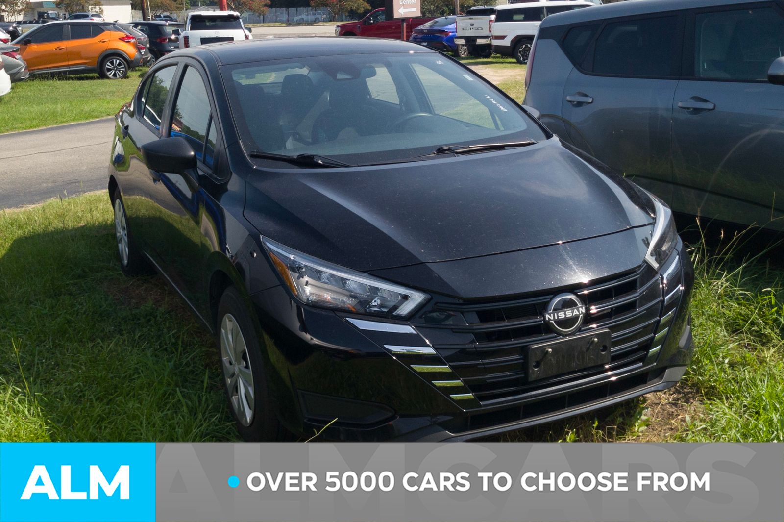 Used 2025 Super Black Nissan 1.6 S image 2