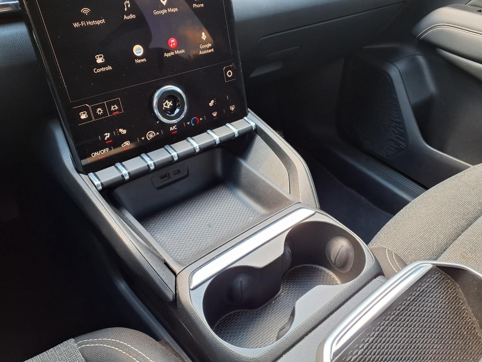 2025 GMC Terrain Elevation White at Community Honda